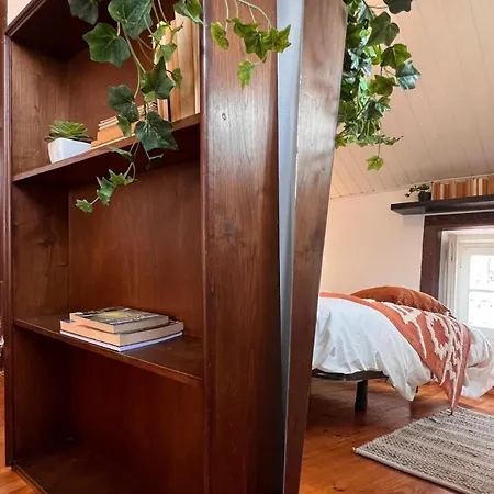 Typical At Se Velha Square Apartamento