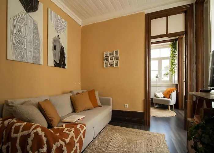 Διαμέρισμα Typical At Se Velha Square